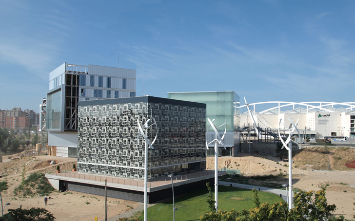 Señalización Digital, Cartelería digital – Edificio de Emisiones Cero en Zaragoza